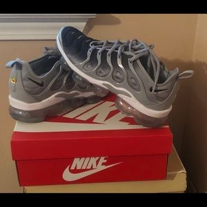 Vapormax Plus 7.5 men 9 women
